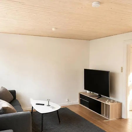3 Bedroom Gorgeous In * Fåborg